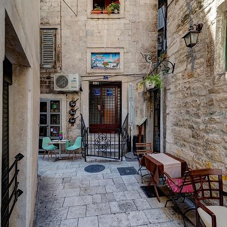Temple Luxury Apartments & Rooms Split Kültér fotó